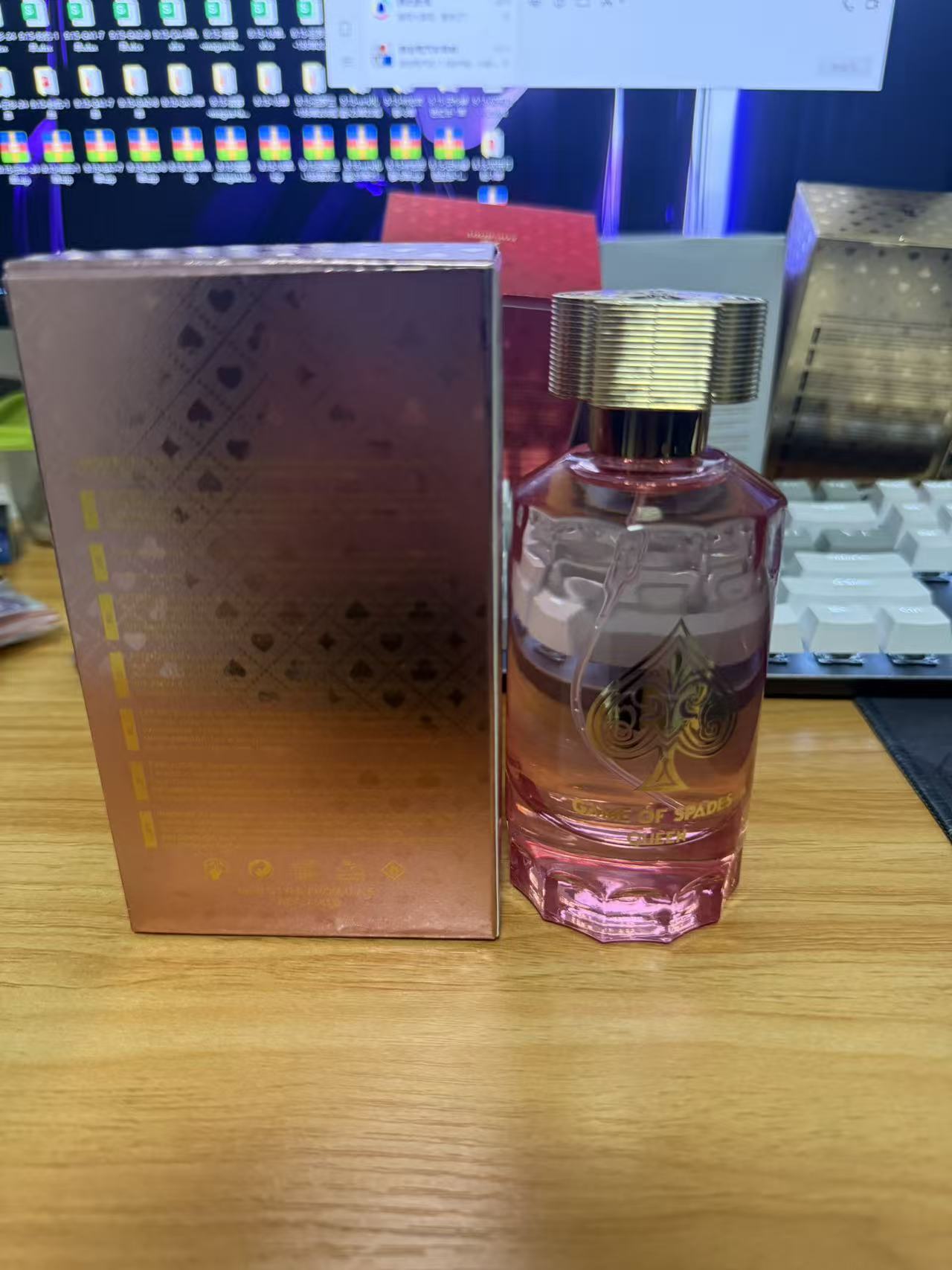 Fragrance Queen Perfume - عطر جو ميلانو جيم أوف سبيدز