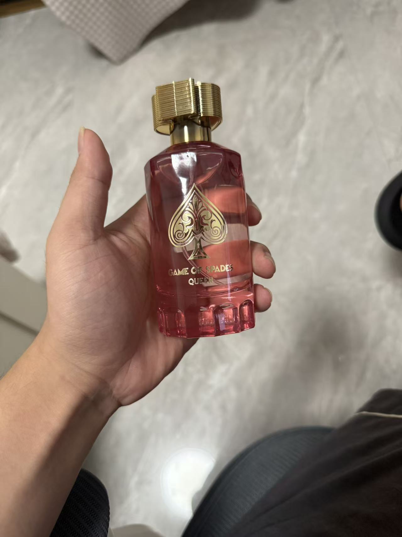 عطر جو ميلانو جيم أوف سبيدز كو - مراجعة Fragrance Queen Perfume وسعره