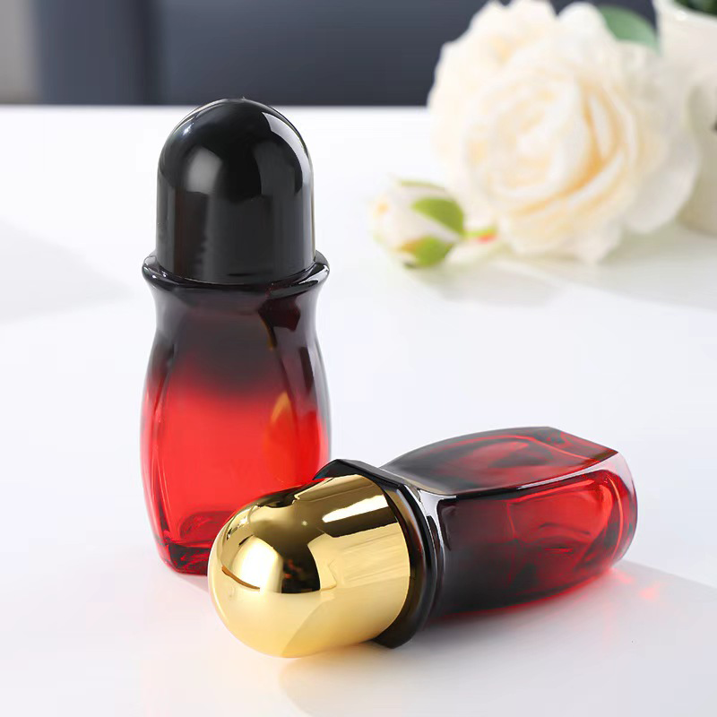 زجاجات زيوت عطرية كبيرة بسعة 3 - مراجعة Attar Oil Roll On وسعره